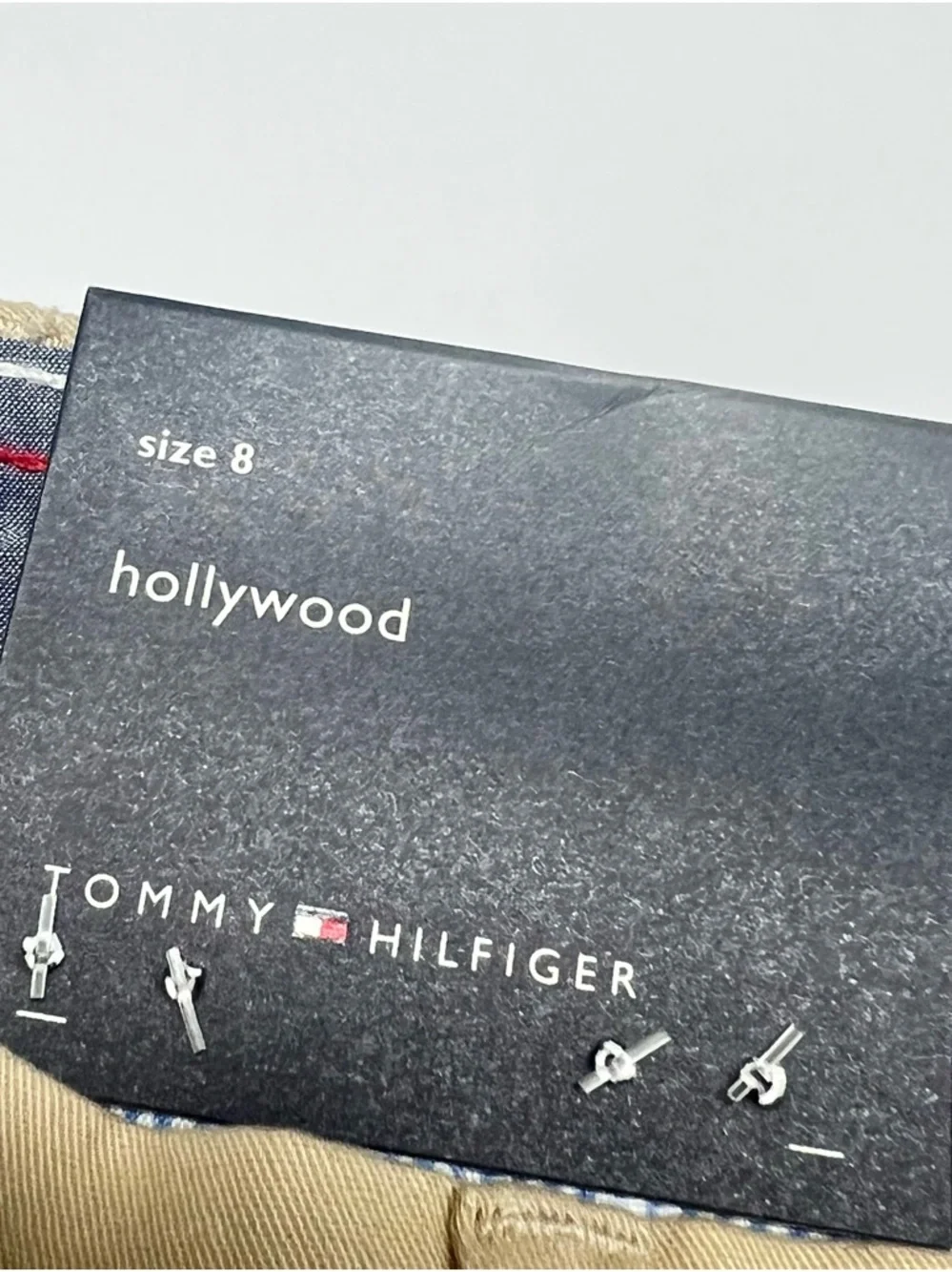 TOMMY HILFIGER Hollywood Shorts Khaki Size 8 Women’s Chino Classic Casual NWT - Picture 7 of 9